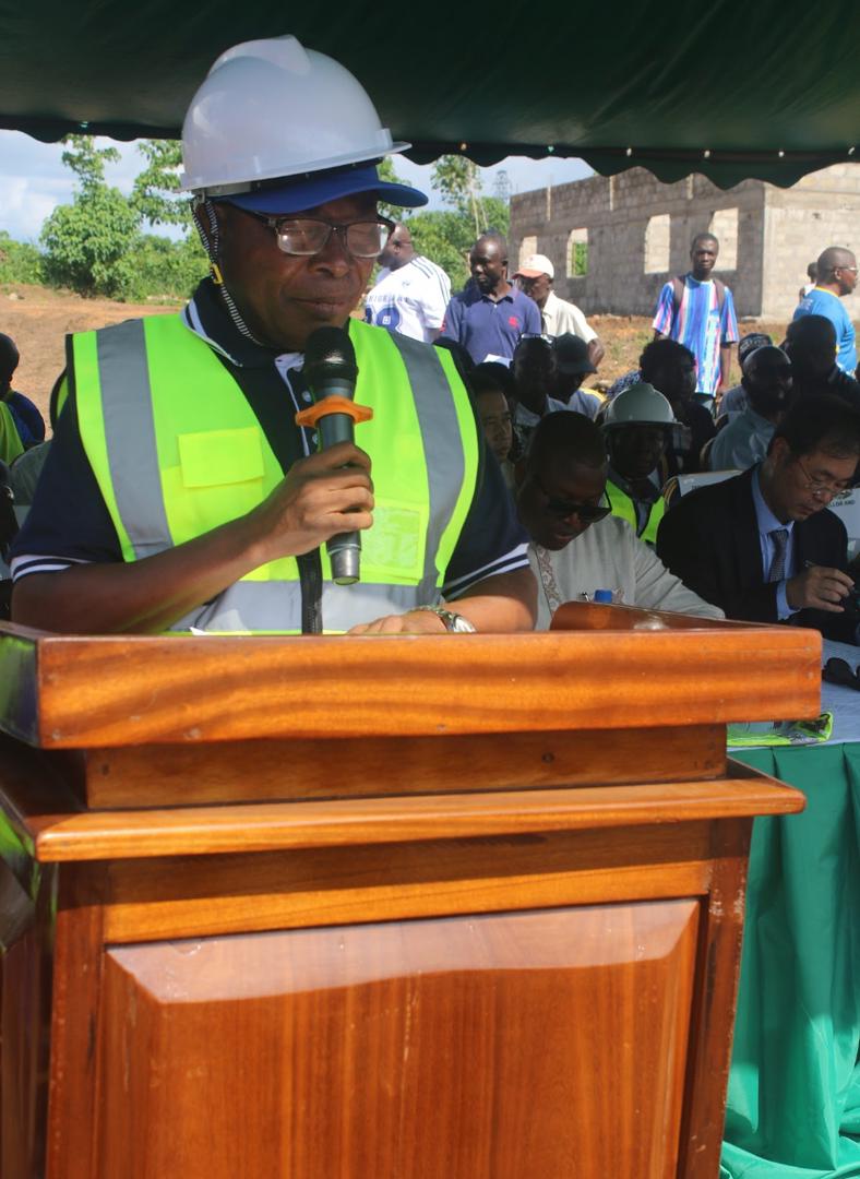 Speaker with Helmet